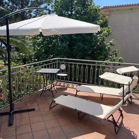 Finestra Sul Mare Bed & Breakfast